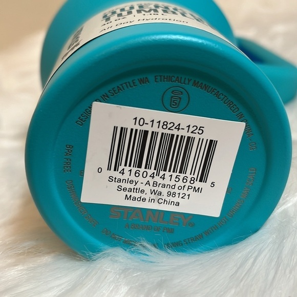 Stanley Aqua 40 oz Stainless Steel H2.0 FlowState Quencher Tumbler - Picture 8 of 8